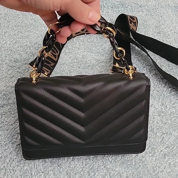 Over shoulder purse - Picture 2 of 8